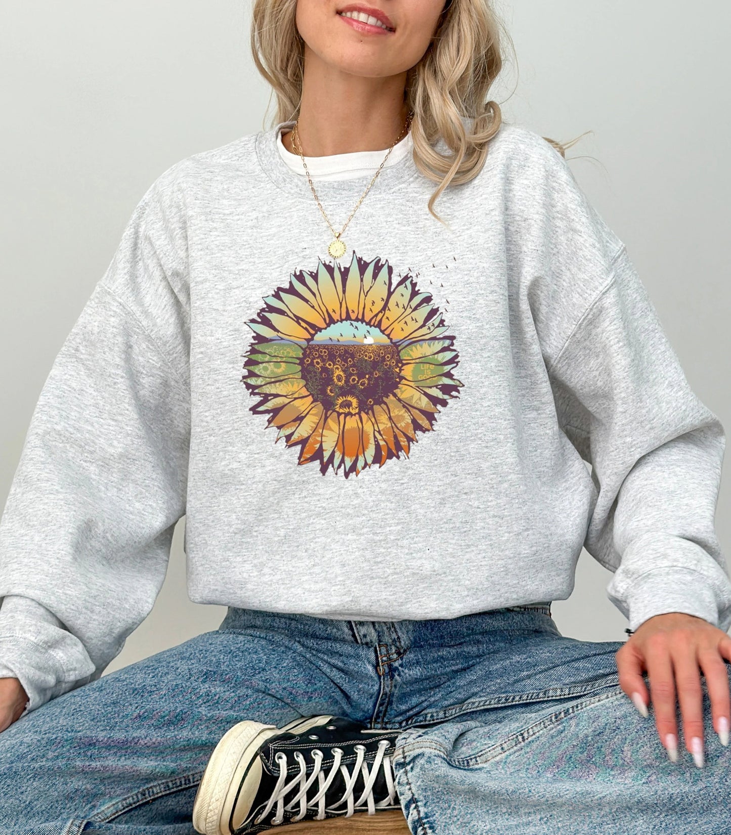 Women's Sunflowerscape Sweatshirt