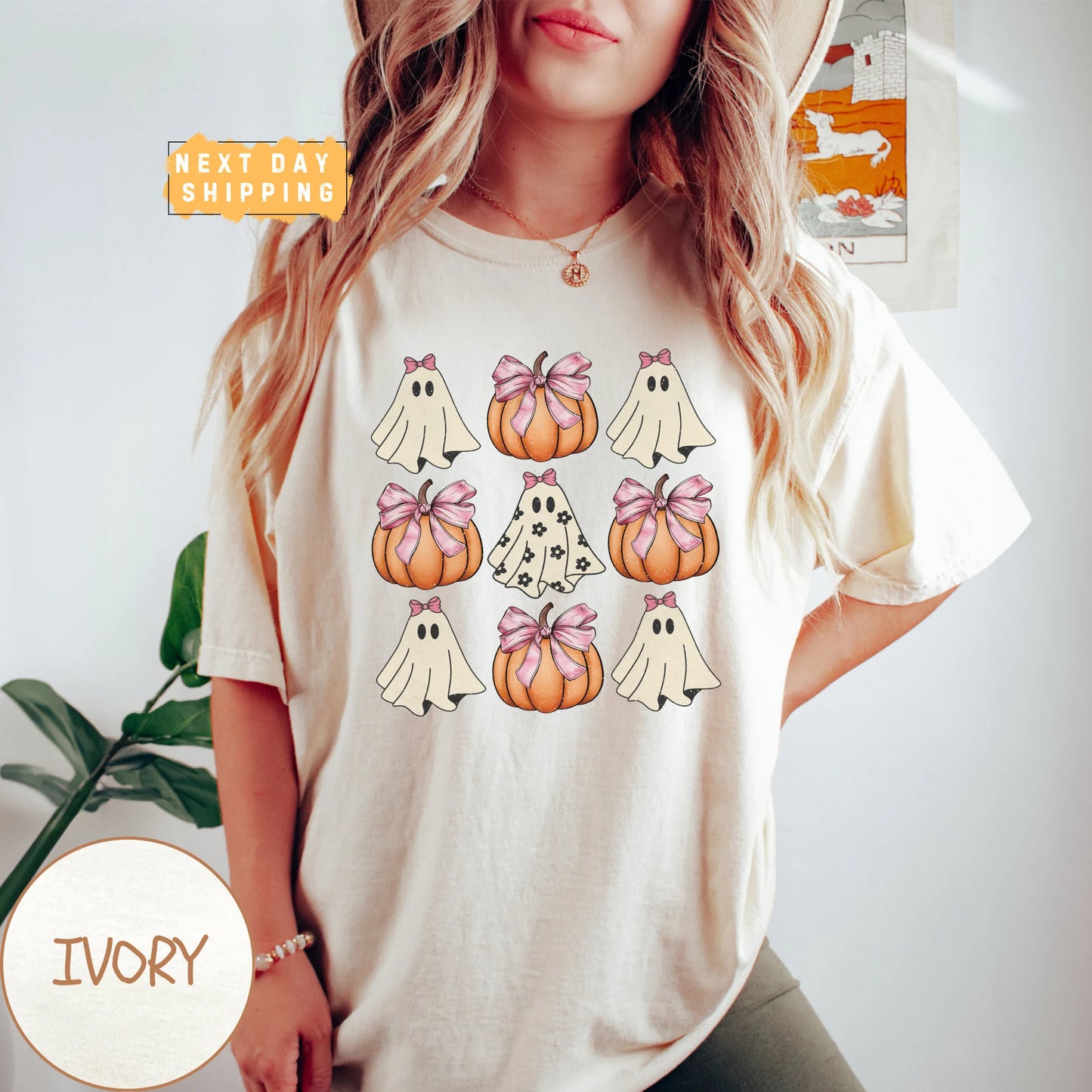 Halloween Ghost Vintage T-Shirt