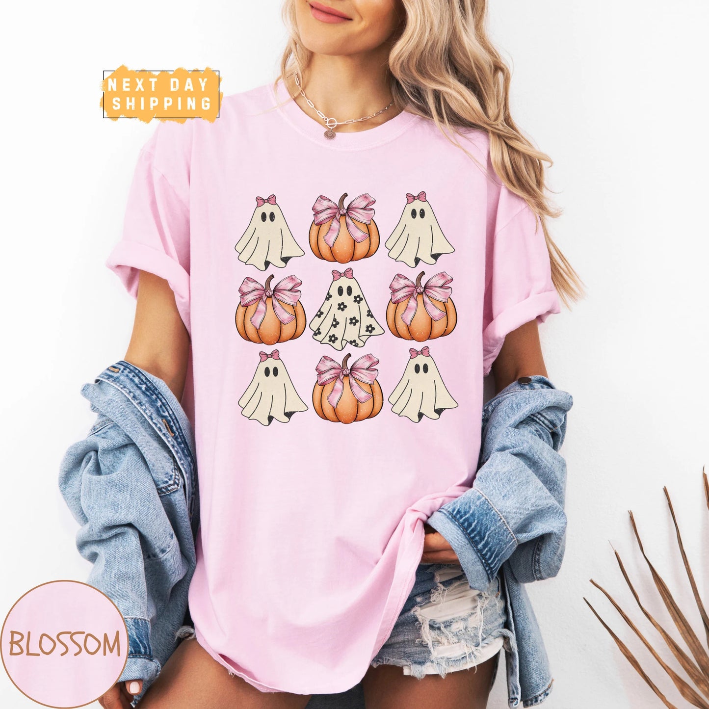 Halloween Ghost Vintage T-Shirt